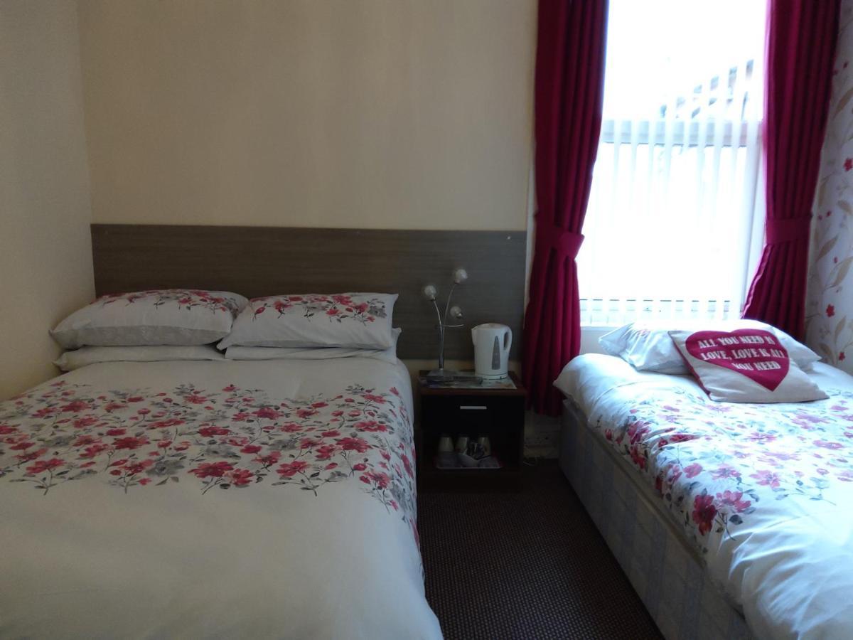 Hotel 33 Blackpool Esterno foto