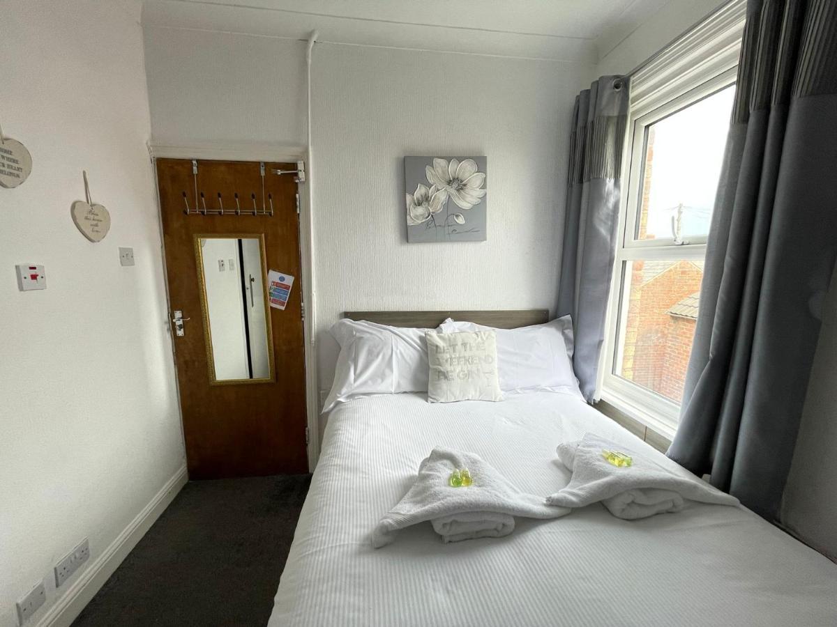 Hotel 33 Blackpool Esterno foto